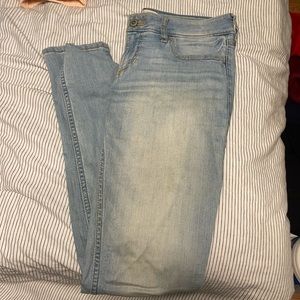 Hollister light blue washed skinny jeans